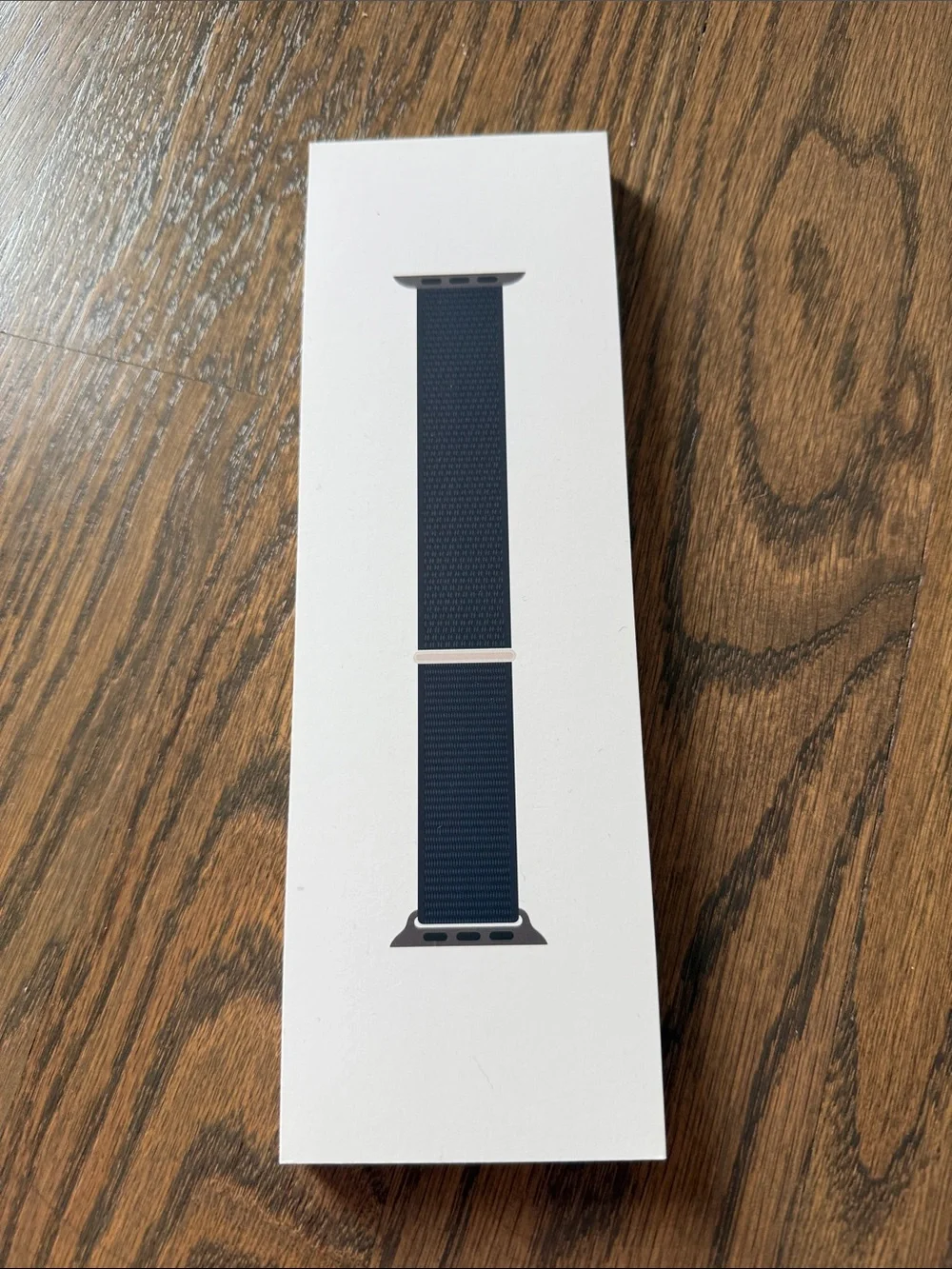 NWT original Apple Sport Loop Band - color Midnight for smaller watch face